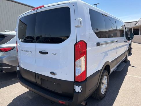 Used 2023 Ford Transit 350 XLT RWD image 4