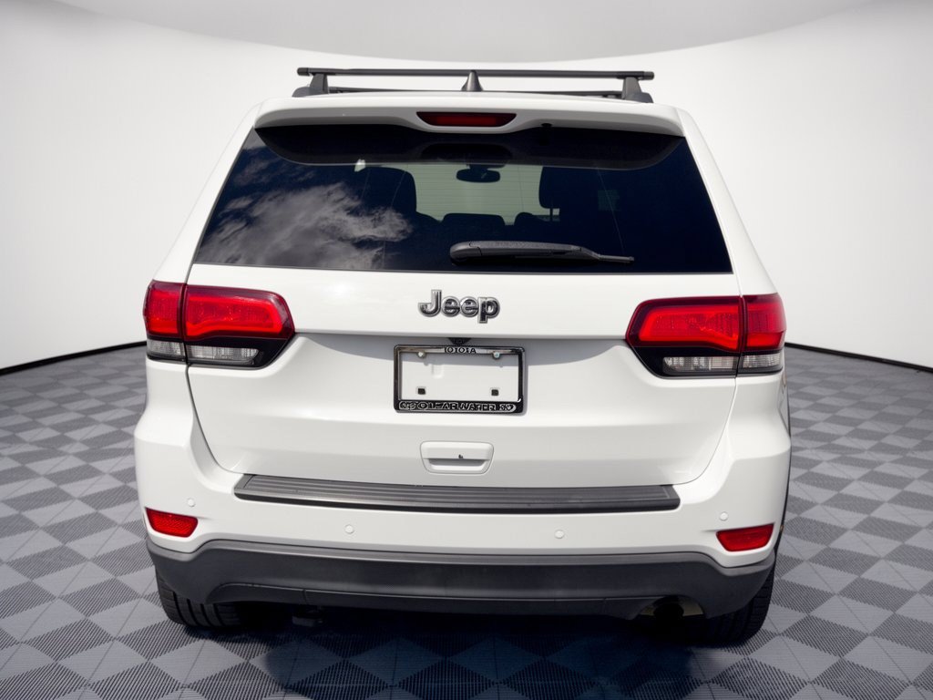 Used 2019 Jeep Grand Cherokee Laredo RWD image 11