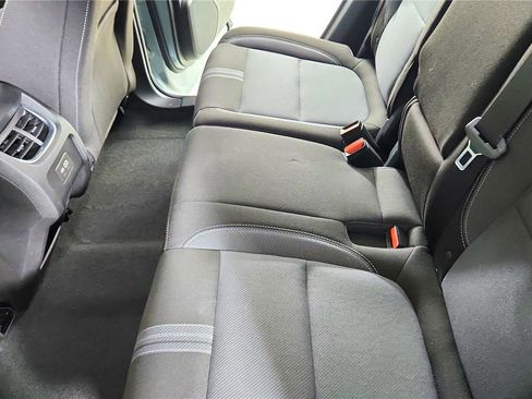 Used 2024 Chevrolet Blazer LT image 31