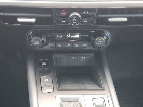 New 2026 Nissan Kicks SV image 15