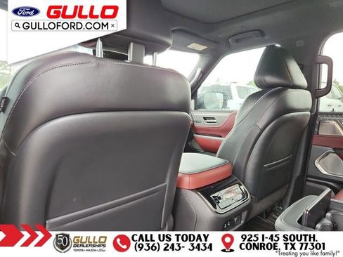 Used 2025 INFINITI QX80 Autograph AWD/4WD image 16