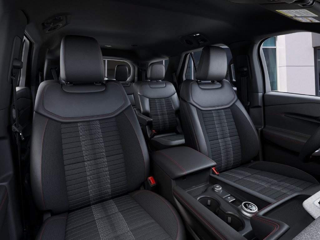New 2027 Ford Explorer ST-Line w/ Premium Package AWD/4WD image 10