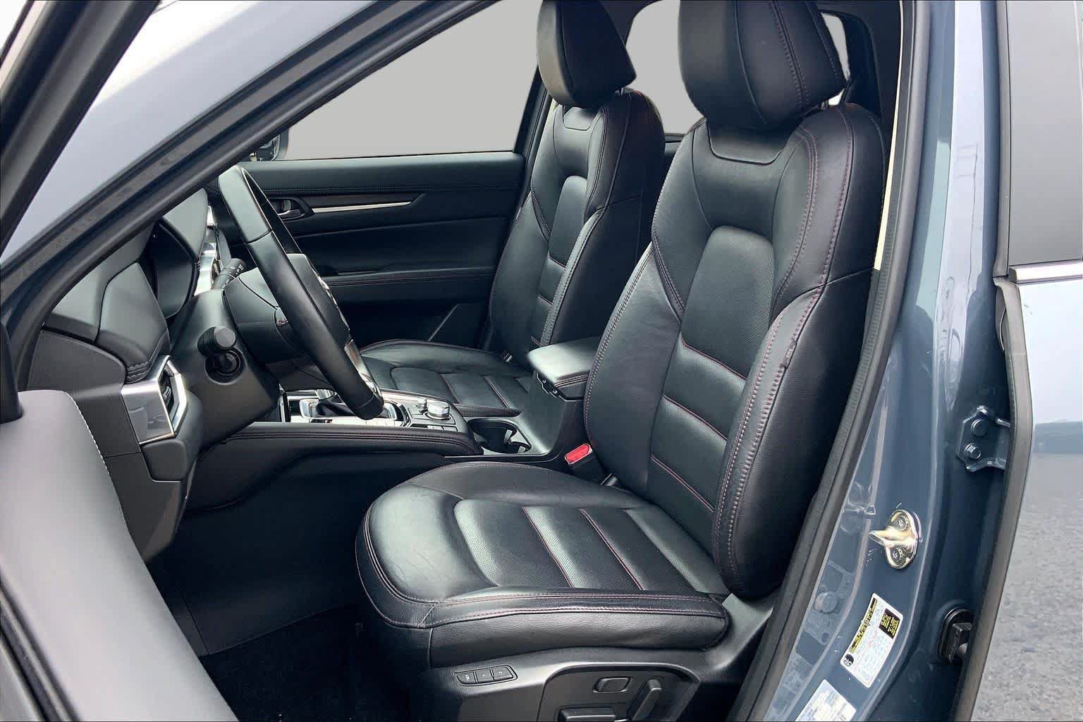 Used 2025 MAZDA CX-5 Carbon Edition AWD/4WD image 8