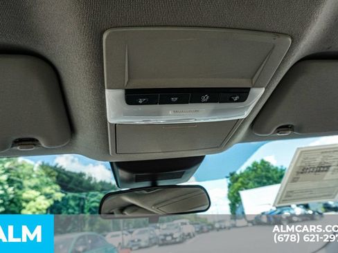 Used 2024 Nissan Sentra SV FWD image 32