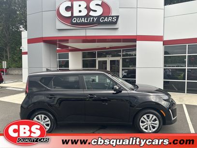 Used 2025 Kia Soul LX