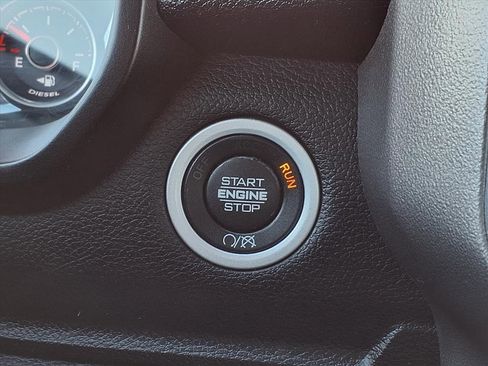 Used 2024 RAM 2500 Big Horn image 24