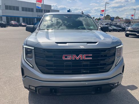 New 2026 GMC Sierra 1500 Elevation AWD/4WD image 2