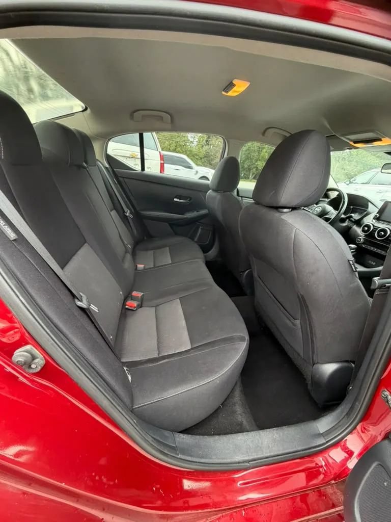 Used 2021 Nissan Sentra SV FWD image 15