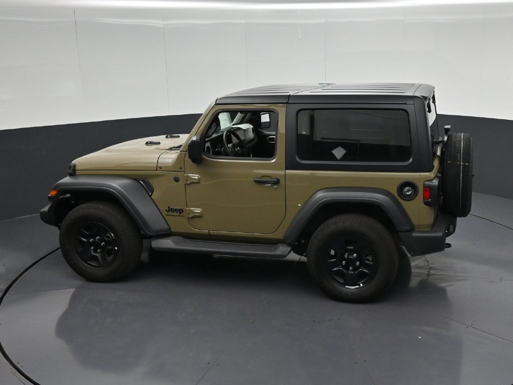 Used 2026 Jeep Wrangler Sport AWD/4WD image 23