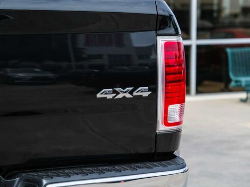 Used 2016 RAM 3500 Laramie Longhorn w/ Convenience Group AWD/4WD image 15