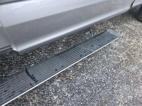 Used 2022 Ford F450 Lariat w/ Lariat Value Package image 12