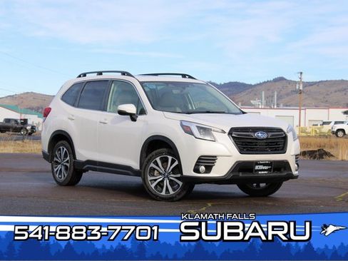 Certified 2023 Subaru Forester Limited image 1