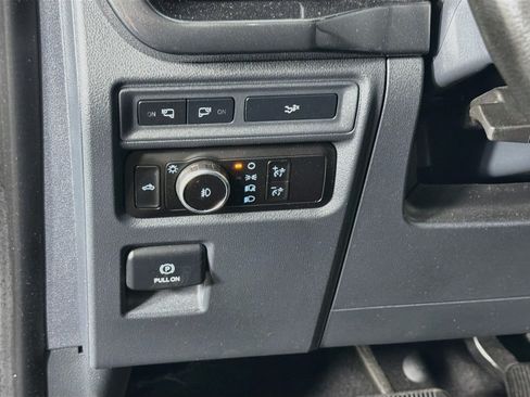 Used 2023 Ford F150 XLT w/ Equipment Group 302A High RWD image 17