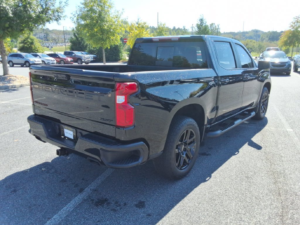 Certified 2025 Chevrolet Silverado 1500 RST w/ Redline Edition RWD image 5