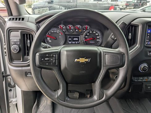 Used 2024 Chevrolet Silverado 1500 Custom image 14