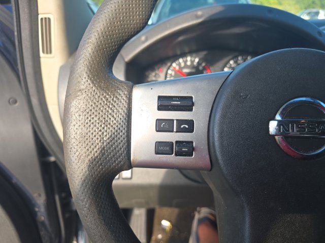 Used 2016 Nissan Frontier SV RWD image 18