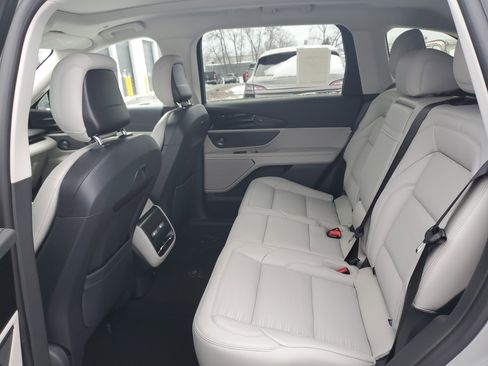 New 2026 Lincoln Nautilus Reserve image 28