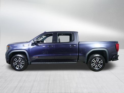 Certified 2022 GMC Sierra 1500 AT4 w/ AT4 Premium Package AWD/4WD image 4