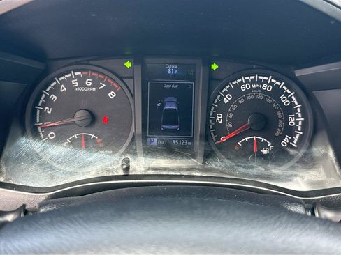 Used 2019 Toyota Tacoma SR RWD image 20