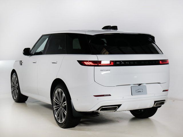 New 2026 Land Rover Range Rover Sport Dynamic SE AWD/4WD image 33