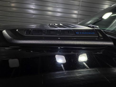 Used 2022 RAM 1500 Laramie image 12