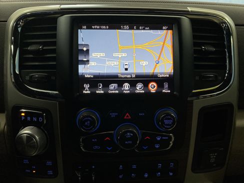 Used 2015 RAM 1500 Laramie w/ Convenience Group image 17