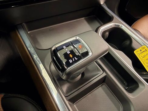 Certified 2024 Chevrolet Silverado 1500 High Country image 19