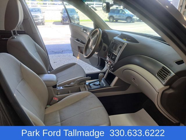 Used 2013 Subaru Forester 2.5X Premium w/ All-Weather Plus Pkg AWD/4WD image 14