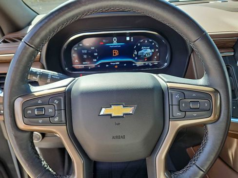 Used 2023 Chevrolet Tahoe High Country AWD/4WD image 19