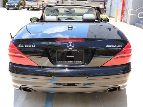 Used 2005 Mercedes-Benz SL 600 image 9