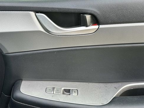 Used 2021 Hyundai Palisade SEL w/ Premium Package image 22