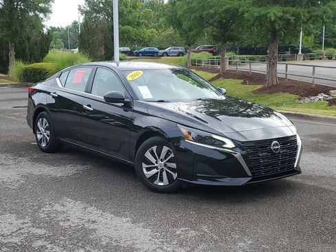 Certified 2023 Nissan Altima 2.5 S FWD image 31