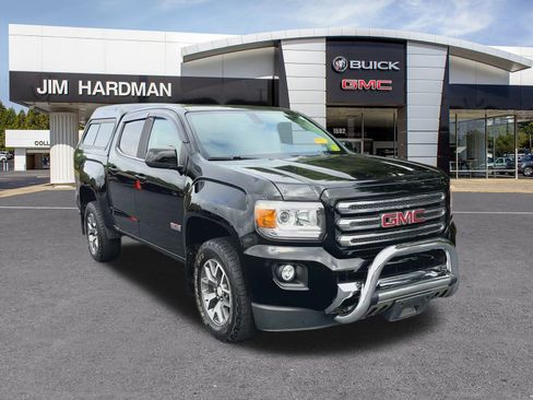 Used 2017 GMC Canyon SLE w/ All Terrain Package image 4
