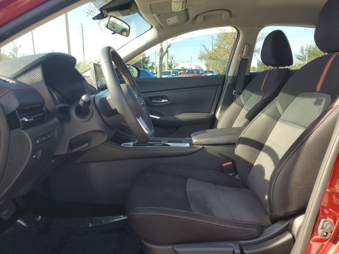 Certified 2021 Nissan Sentra SR image 13