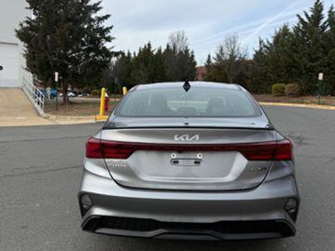 Used 2023 Kia Forte GT-Line w/ GT-Line Premium Package image 7