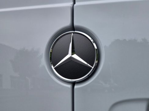 New 2026 Mercedes-Benz Sprinter 2500 image 13