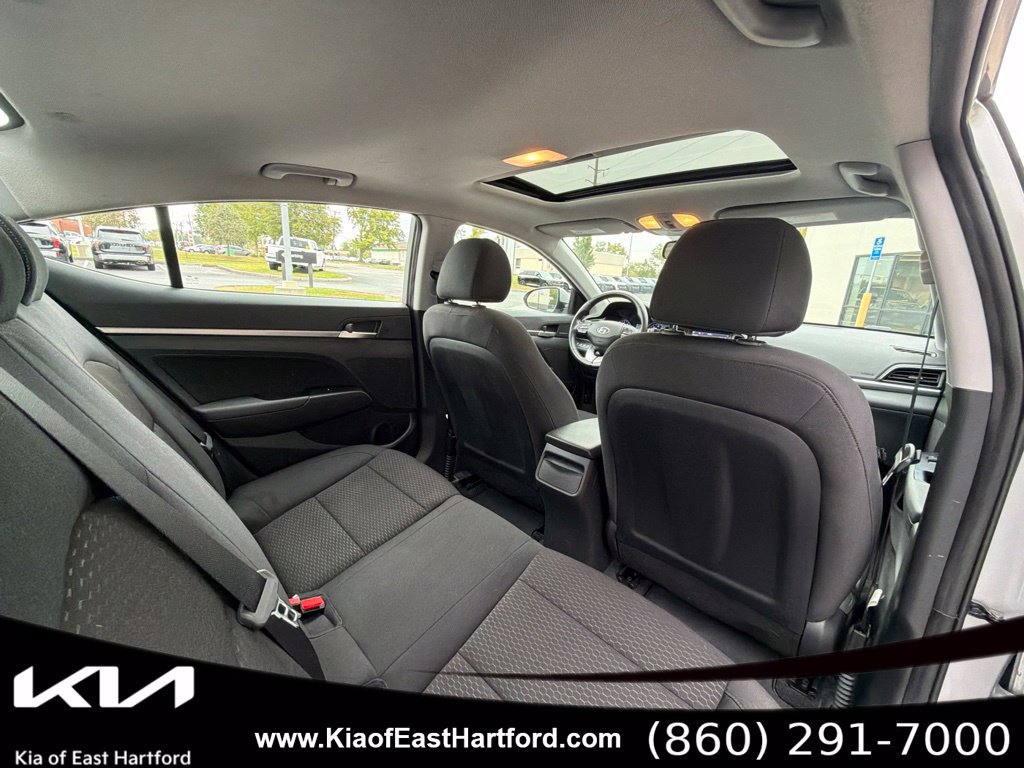 Used 2020 Hyundai Elantra Value Edition w/ Cargo Package (C1) FWD image 14