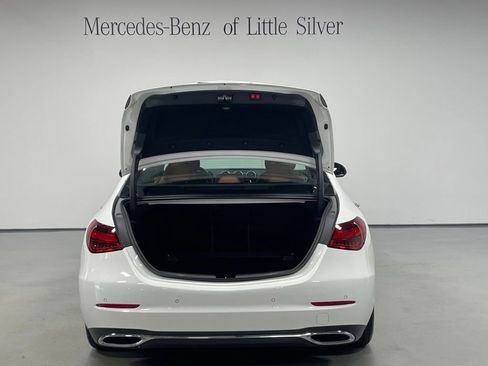 Used 2023 Mercedes-Benz C 300 4MATIC Sedan image 5