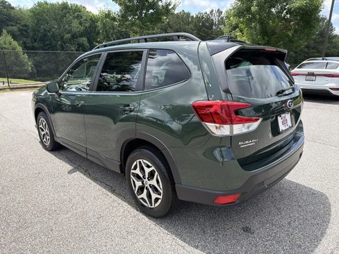 Certified 2024 Subaru Forester Premium AWD/4WD image 5