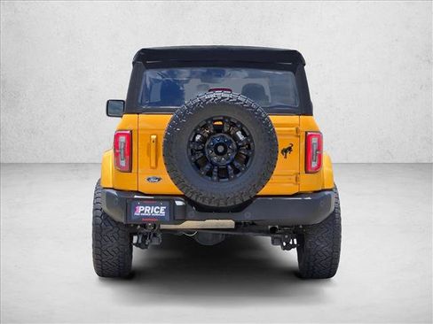 Used 2021 Ford Bronco Outer Banks AWD/4WD image 6