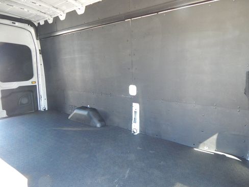 Used 2023 Ford Transit 250 148 High Roof Extended w/ Load Area Protection Package RWD image 4