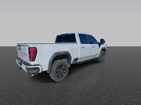 Used 2025 GMC Sierra 3500 AT4 w/ AT4 Premium Plus Package AWD/4WD image 9