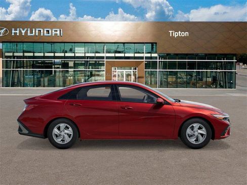 New 2026 Hyundai Elantra SE w/ Cargo Package image 7