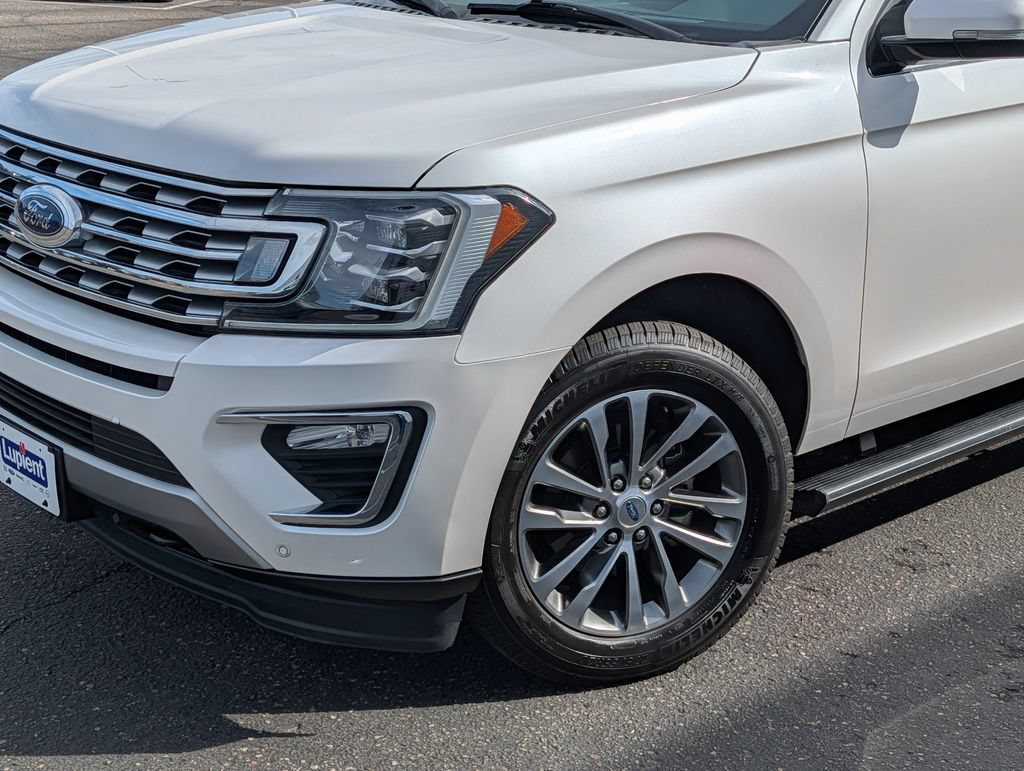 Used 2018 Ford Expedition Limited w/ Driver Assistance Package AWD/4WD image 29