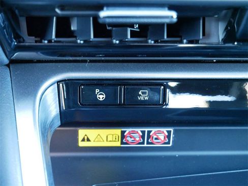 New 2026 Lexus TX 500h AWD image 22