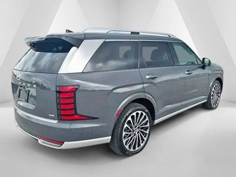 Used 2026 Hyundai Palisade Calligraphy AWD/4WD image 7