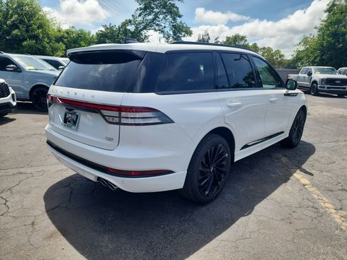 New 2026 Lincoln Aviator Reserve AWD/4WD image 5