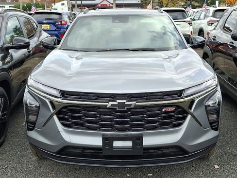 New 2026 Chevrolet Trax RS w/ Sunroof Package image 2