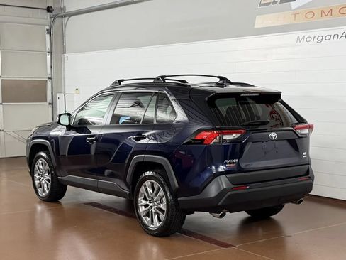 Used 2025 Toyota RAV4 XLE Premium w/ Weather Package AWD/4WD image 5