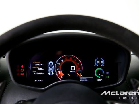 Used 2017 McLaren 570S Coupe RWD image 14